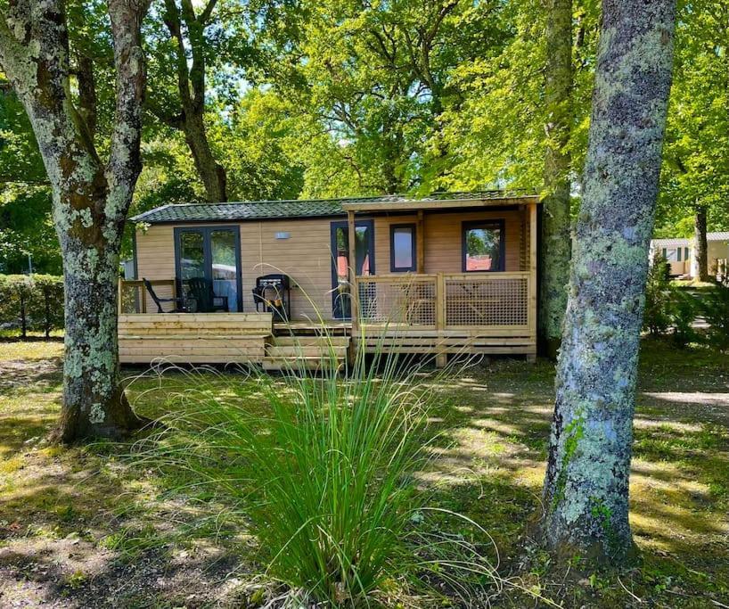 Vue Sur Le Lac, Cadre Verdoyant, Camping 4 Etoiles Aureilhan  Exterior foto